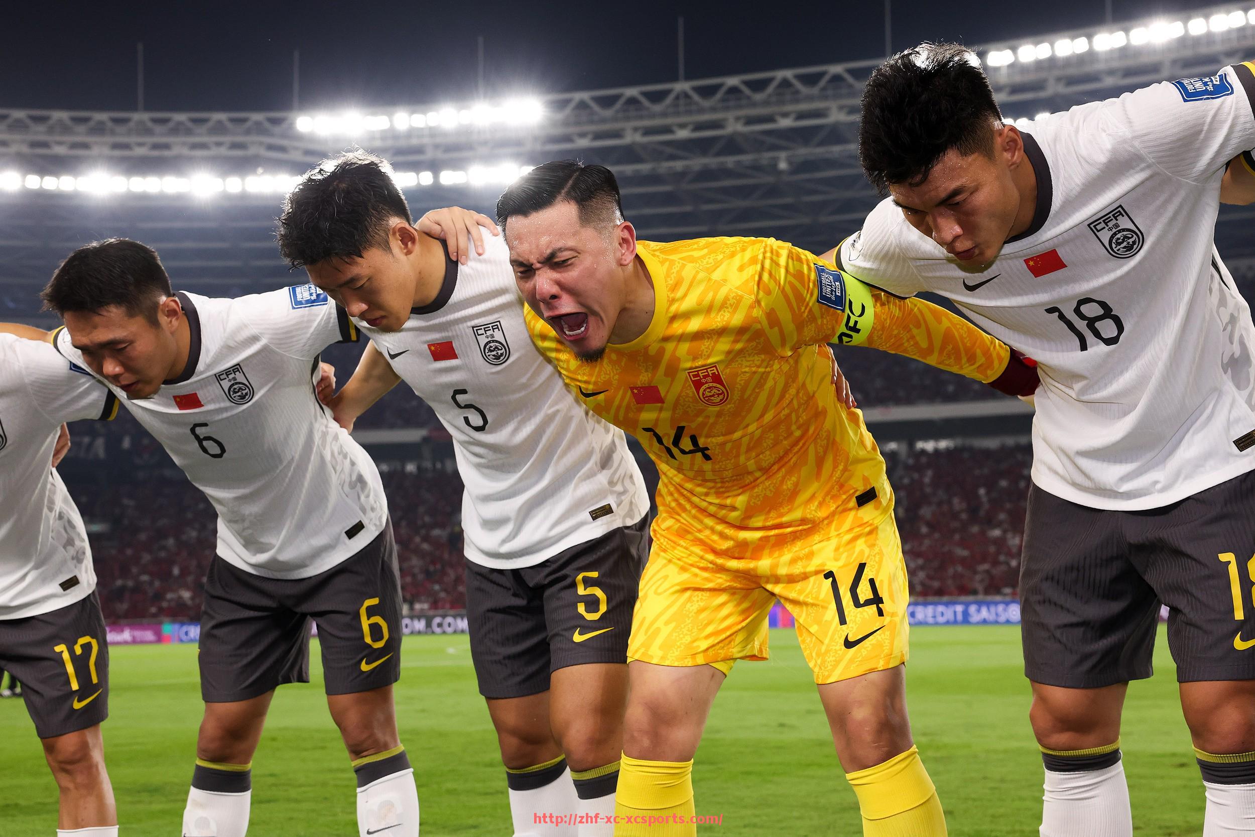 杏彩体育-世俱杯参赛球员年龄分布结构分析及发展趋势预测